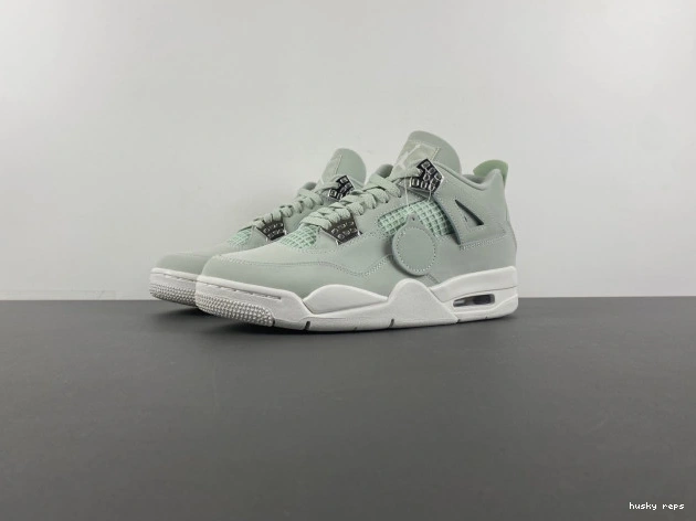 Rep Husky Jordan (W) Air Seafoam 4 HV0823-003 0719